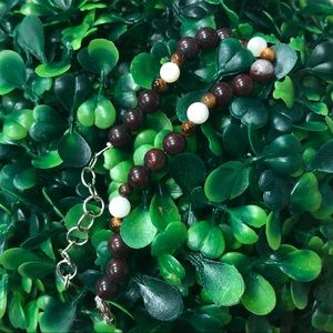 handmade artisan tigris stone bracelet